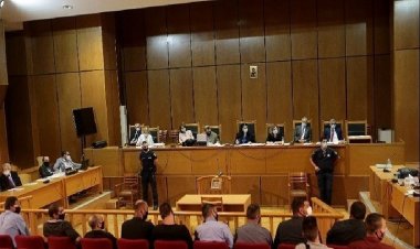 Golden Dawn trial: Ισόβια και 10 χρόνια για τον Γιώργο Ρουπακιά - 13 χρόνια στην ηγετική ομάδα – Έξι χρόνια στην Ζαρούλια
