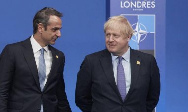 PM Mitsotakis: Μητσοτάκης - Τζόνσον μίλησαν για το Brexit, τον κορωνοϊό και τις τουρκικές προκλήσεις
