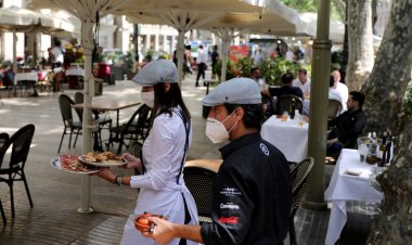 Spain Reopening Restaurants: Άνοιξαν Bar και Εστιατόρια στη Βαρκελώνη έπειτα από 5 εβδομάδες!!