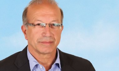 Λεονταρίτης προς Σιώτο: Δεν υπάρχει καμία νομική και θεσμική βάση προκειμένου η πολιτική ηγεσία ενός θεσμού να εντέλλει έκδοση ή ανάκληση υπηρεσιακών αποφάσεων