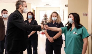 P.M Mitsotakis: Mέχρι να εμβολιαστεί σημαντικό ποσοστό του πληθυσμού πρέπει να προσέχουμε