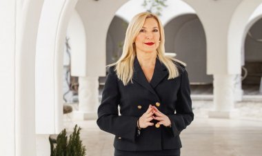 2021 New Year’s Μessage: Το Πρωτοχρονιάτικο μήνυμα της Ελευθερίας Φτακλάκη