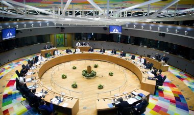 European Commission: Στο Ευρωπαϊκό Συμβούλιο η πρόταση Μητσοτάκη για το ψηφιακό πιστοποιητικό εμβολιασμού