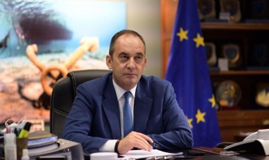 Shipping Min. Plakiotakis: Άμεσα απετράπη η ταλαιπωρία των επιβατών- Τα πλοία αναχωρούν