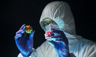 Coronavirus variants and mutations - Γαργαλιάνος: Η μετάλλαξη του ιού μπορεί να φέρει τρίτο lockdown