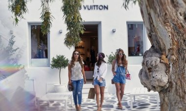 Shop trading days: Απόφαση της ΠΝΑΙ για την Προαιρετική λειτουργία των Καταστημάτων τις Κυριακές στις Κυκλάδες [Απόφαση-ΦΕΚ]