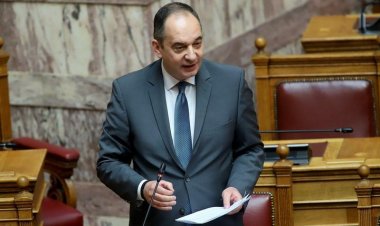 Insular Policy - Πλακιωτάκης: Η στρατηγική πολιτική μας βασίζεται στο τρίπτυχο «Νησιωτικότητα, Θαλάσσια Οικονομία και Γαλάζια Ανάπτυξη»