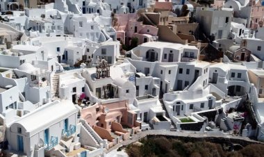 Hard Lockdown in Santorini: Αυτά είναι τα μέτρα που θα ισχύουν από το Σάββατο στις 6 το πρωί