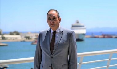 Shipping Min Plakiotakis: Ικανοποίηση για τον παραγωγικό διάλογο και τον τερματισμό των κινητοποιήσεων των Ναυτικών