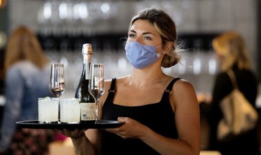 Reopening of Restaurants:: Απρίλιο ανοίγουν εστιατόρια, καφετέριες - Μάρτιο το λιανεμπόριο