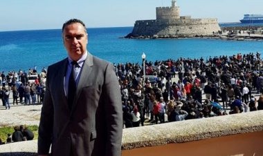 Dodecanese Islands - Γιάννης Φλεβάρης: Η Ελληνική κυριαρχία στην Δωδεκάνησο και το τέλος της Ιταλοκρατίας στο Αιγαίο