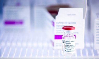 COVID-19 Vaccine AstraZeneca - ΕΜΑ: Ασφαλές και αποτελεσματικό το εμβόλιο της AstraZeneca
