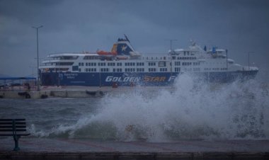 Ferry Routes – Sailing ban: Απαγορεύσεις απόπλου από Ραφήνα και Λαύριο λόγω θυελλωδών ανέμων