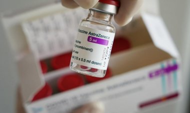 EU Medicines Agency - Astra Zeneca: Παραμένει θετικό το ισοζύγιο ωφέλειας/κινδύνου για το εμβόλιο AstraZeneca, εκτιμά Ο ΕΜΑ - Οι θρόμβοι στις σπάνιες παρενέργειες