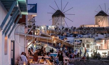 Monday of the Holy Spirit: Αγίου Πνεύματος 2021!! Πότε πέφτει & για ποιούς είναι αργία!!