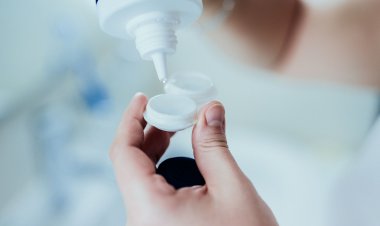 Προσοχή!! Ο ΕΟΦ προχωρά στην άμεση ανάκληση σε παρτίδες απο υγρά για φακούς επαφής!!