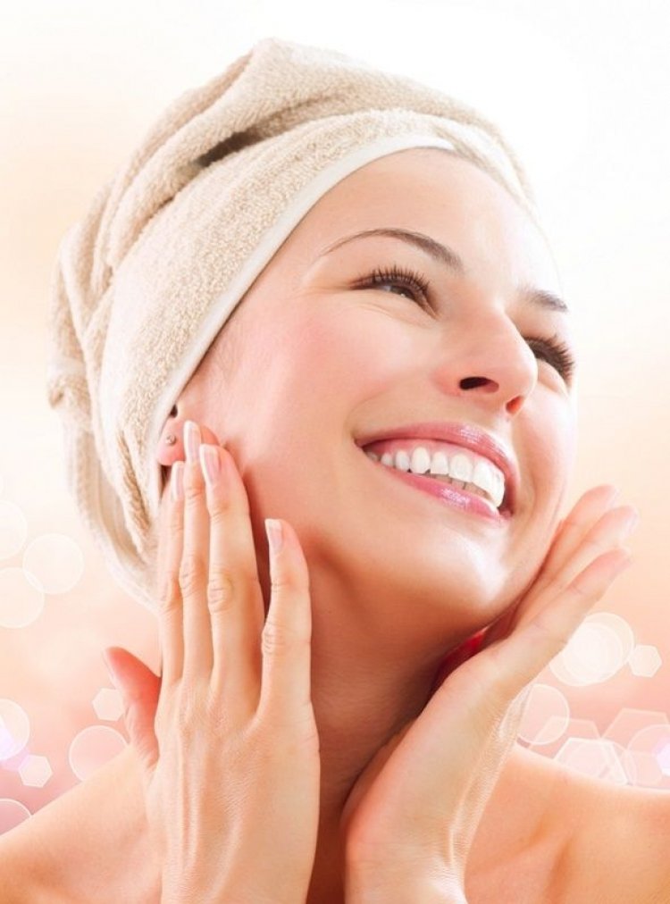 Πρωινός καθαρισμός προσώπου με λεμόνι, μέλι και αλόη!!