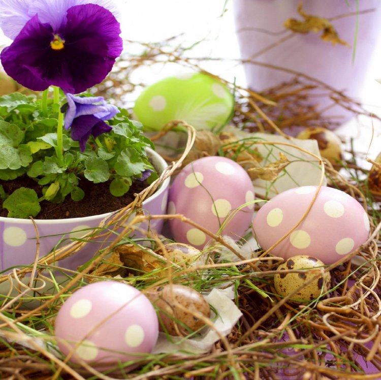 Christ is Risen! Χριστός Ανέστη και Χρόνια Πολλά από το Mykonos Ticker!!