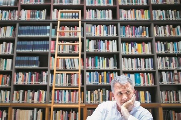 Τίμοθι Σνάιντερ: «Η δημοκρατία χρειάζεται ανθρώπους που συμπεριφέρονται διαφορετικά από την πλειοψηφία»