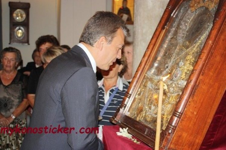 Ο Γιάννης Βρούτσης στις εκδηλώσεις για την Απόδοση Εορτής της Κοιμήσεως της Θεοτόκου στην Μύκονο