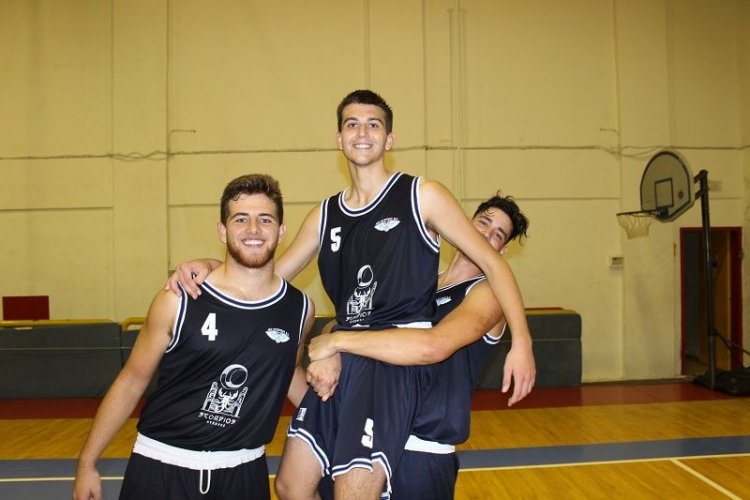 Κονταρίνης και Κολιούλης του Α.Ο Μυκόνου, συνεχίζουν την καριέρα τους στην Α.Ε Καλλιθέας