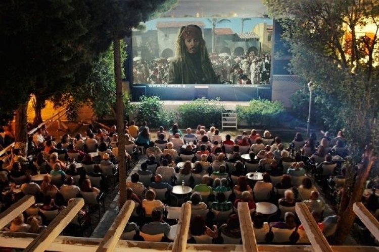 Η δικαιοσύνη “έσωσε” το CINE MANTO τον κινηματογράφο της Μυκόνου