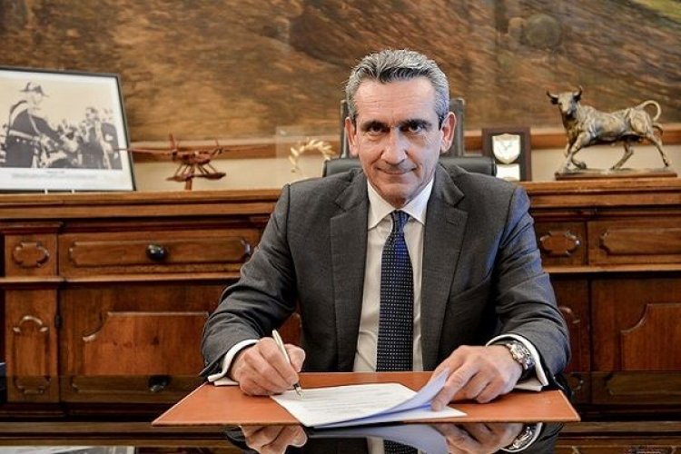 16 πυροσβεστικά οχήματα στα νησιά από την Περιφέρεια Νοτίου Αιγαίου