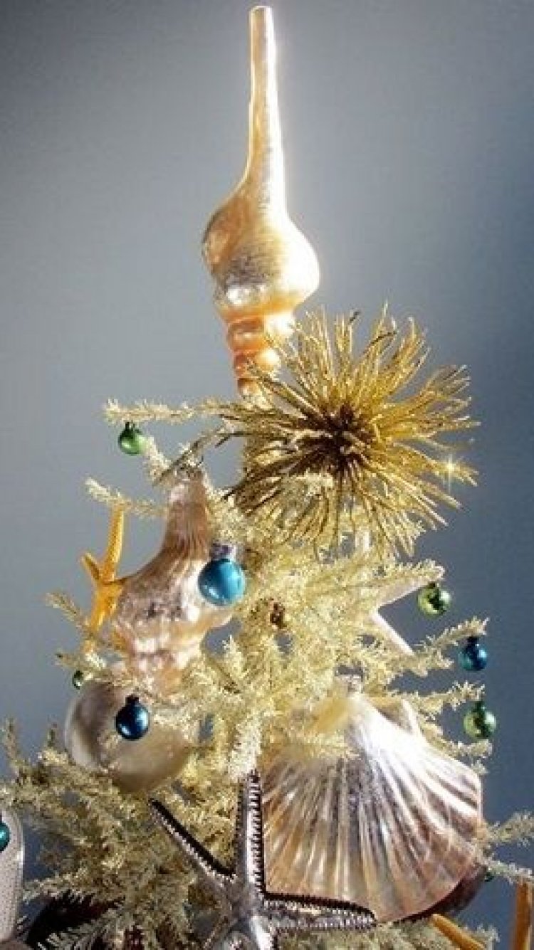 Ευχές για Καλές Γιορτές από τον Δημοτικό σύμβουλο και πρόεδρο του Α.Ο Μυκόνου Αλέξανδρο Κουκά (Αλεκάρα)