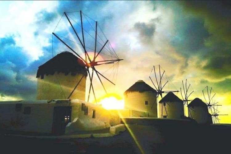 Ευχετήριο μήνυμα του Αντιπεριφερειάρχη Νοτίου Αιγαίου Στέλιου Μπρίγγου