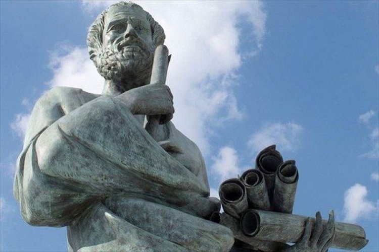 Τα 11 πράγματα που μας δίδαξε για τη ζωή ο Αριστοτέλης
