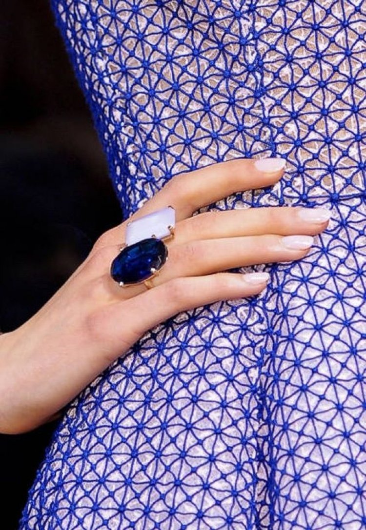 Οι 15 πιο γοητευτικές τάσεις των νυχιών summer 2018