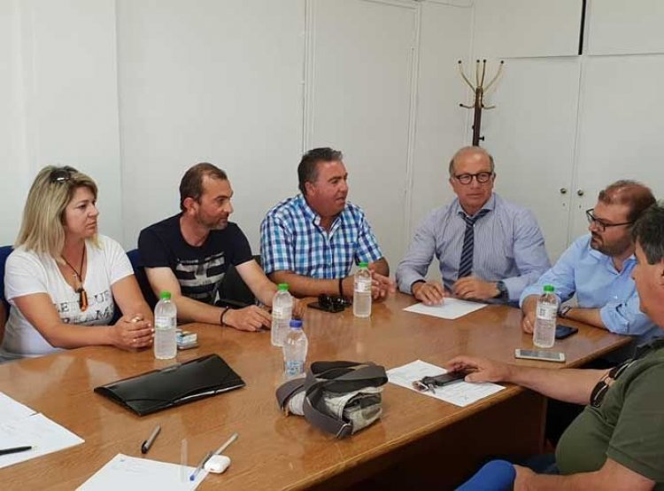 Δρομολογήθηκαν λύσεις σε σημαντικά θέματα και προβλήματα της Σαντορίνης