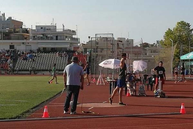 Την έκτη και έβδομη θέση κατέλαβαν οι Ναουμένκο και  Ντούλας στο Πανελλήνιο πρωτάθλημα Παίδων