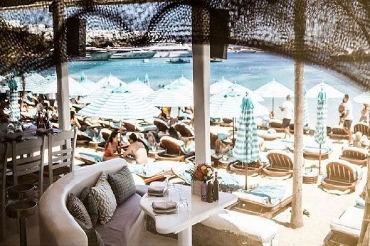 Μύκονος: Οι εφοριακοί επέβαλαν διήμερο κλείσιμο στο εστιατόριο του Nammos - Μήνυση κατέθεσαν οι ιδιοκτήτες της επιχείρησης