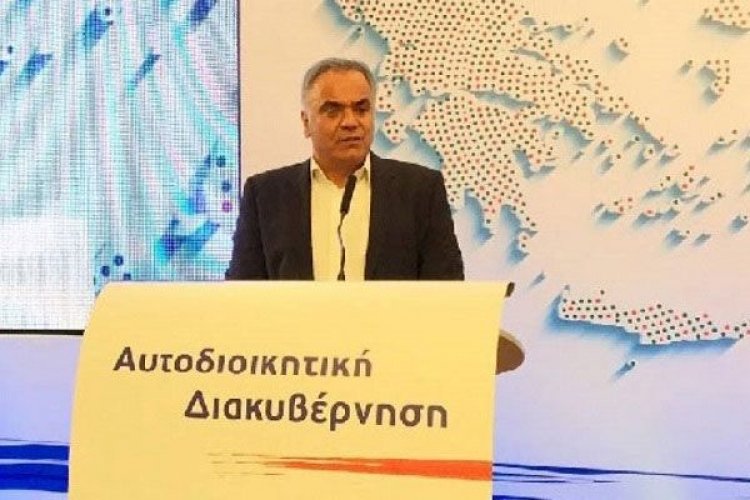 Τι απαντά ο Σκουρλέτης για τον χρόνο αυτοδιοικητικών εκλογών, την απλή αναλογική και την κατάτμηση Περιφερειών