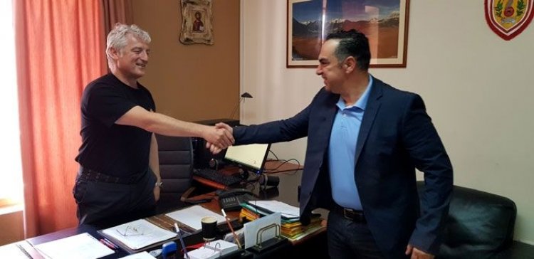 Επίσκεψη του Αντιπεριφερειάρχη Ν. Αιγαίου Γιάννη Φλεβάρη στην Πυροσβεστική Υπηρεσία Ρόδου