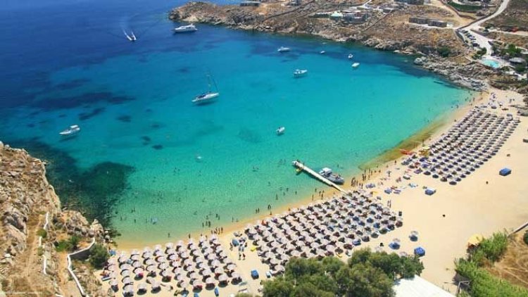 Παροχή συνδρομής σε Ε/Γ-Τ/Ρ-Ι/Φ σκάφος στη Μύκονο