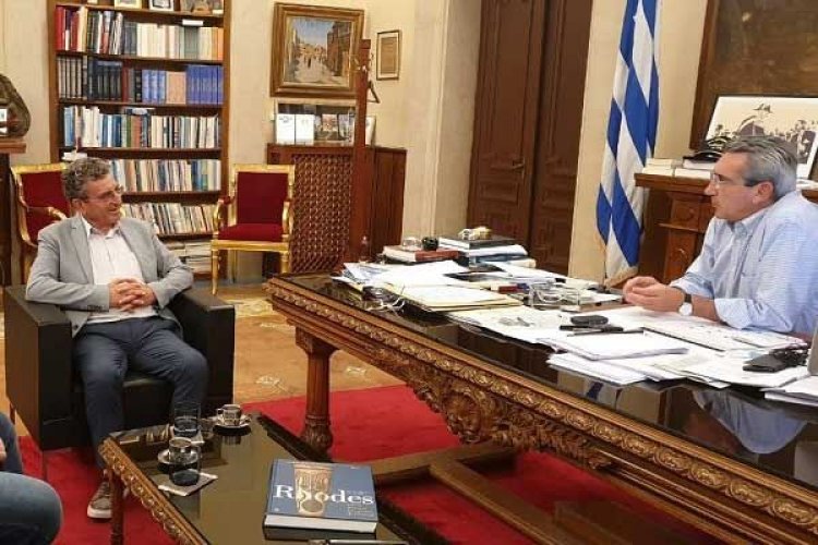 Συνεργασία του Περιφερειάρχη με τον βουλευτή Ηλία Καματερό, για υδατοδρόμια, υποστελέχωση ΟΤΑ και ΕΤΑΙΠΡΟΦΥΚΑ