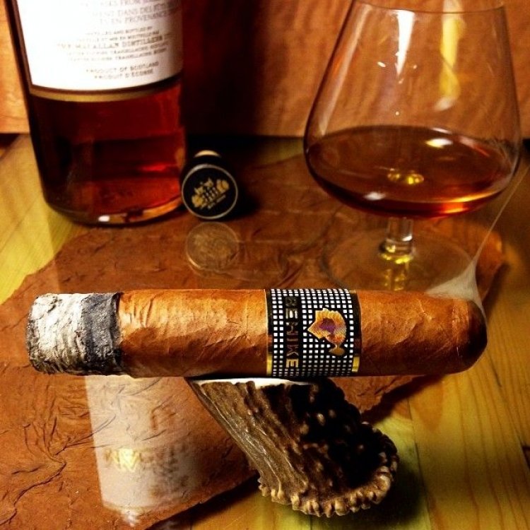 Άναμμα πούρου!! Σπίρτο ή αναπτήρας;