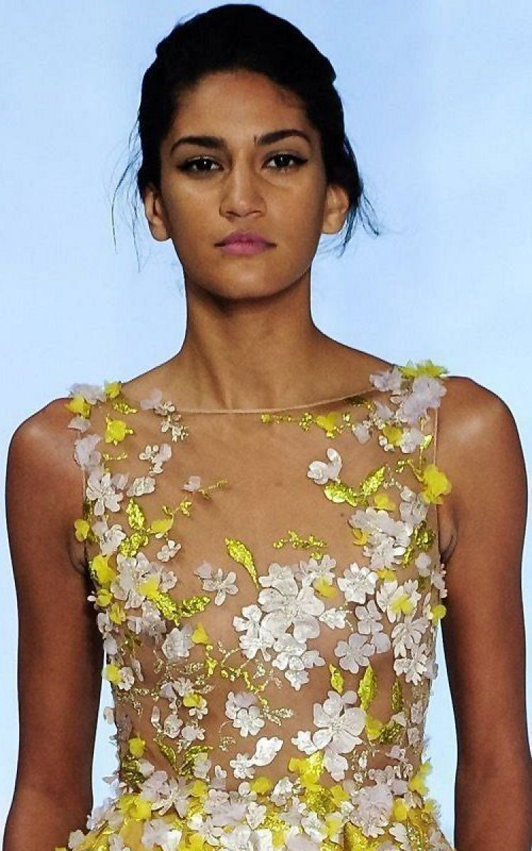 45 Προτάσεις με High-neck, ακόμα και το καλοκαίρι!!