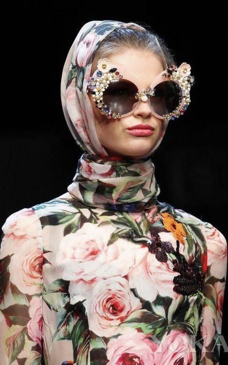 Πως μπορούμε να ενσωματώσουμε ιδιαίτερα κομμάτια στην καθημερινή μας γκαρνταρόμπα;