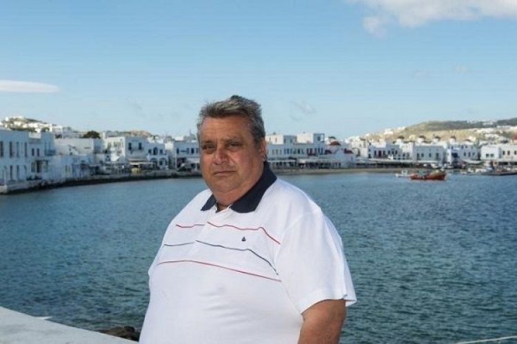 Ευχές για μια καλή σχολική χρονιά από τον Αλέξανδρο Κουκά