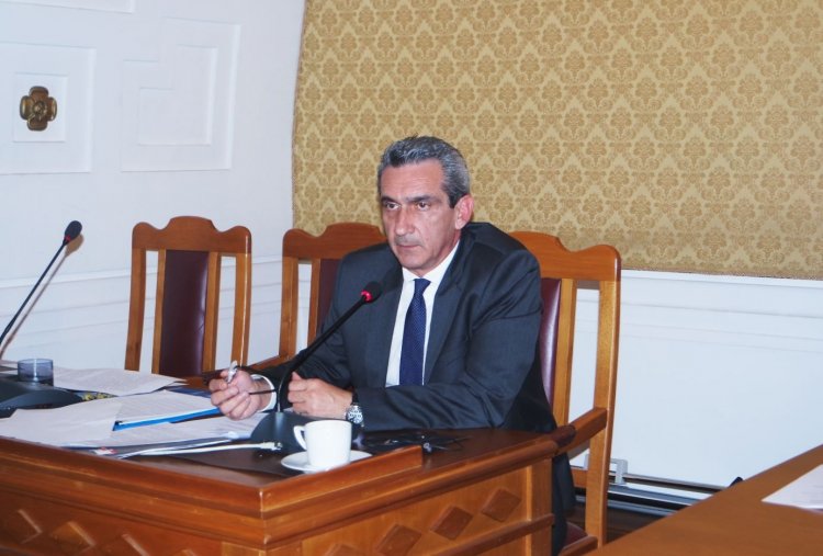 Την λειτουργία Κοινωνικών Φαρμακείων σε Θήρα και Άνδρο χρηματοδοτεί η Περιφέρεια Νοτίου Αιγαίου