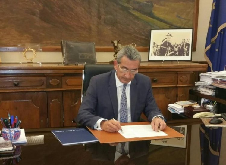 Κέντρα Κοινότητας σε Κέα και Νάξο χρηματοδοτεί η Περιφέρεια Νοτίου Αιγαίου, για την υποστήριξη των ευπαθών ομάδων του πληθυσμού των νησιών