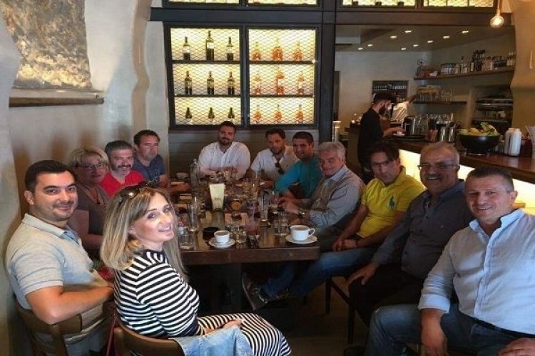 Συνάντηση Φοίβου Παρασκευόπουλου με τον Πρόεδρο και τα μέλη της τοπικής οργάνωσης Ν.Δ Μυκόνου