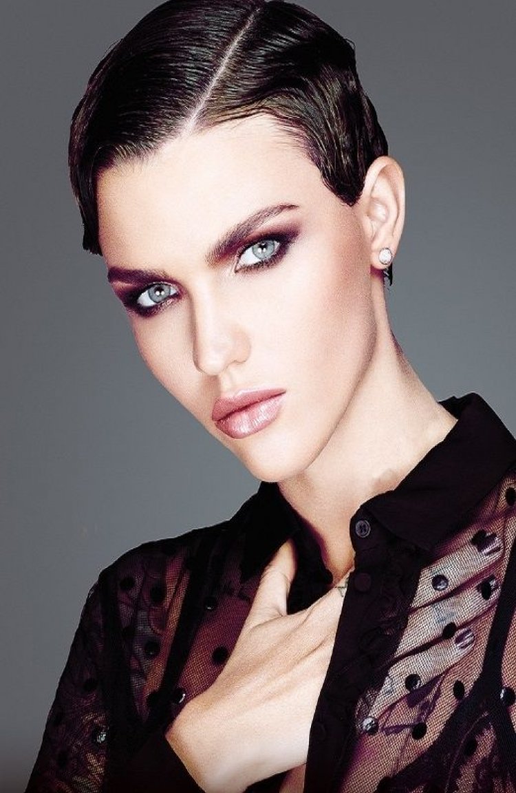 10 trendy τρόποι για να κάνετε την χωρίστρα σας!! (Video)