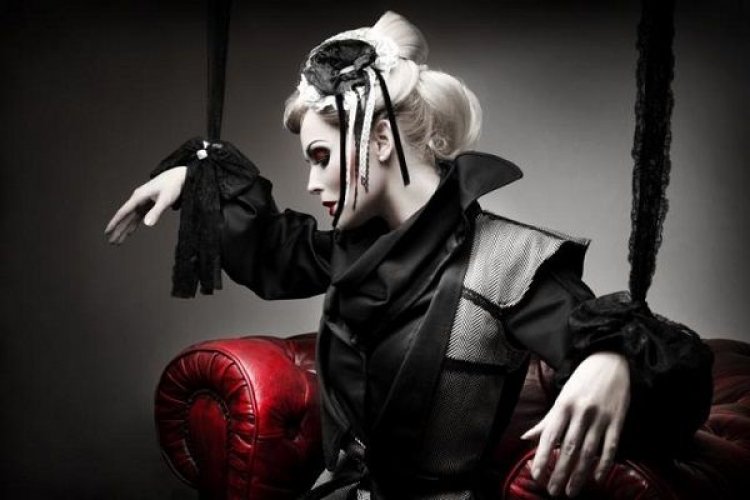 Πως να εντοπίσετε έναν χειριστικό άνθρωπο!! 14 Σημάδια Ψυχολογικής και Συναισθηματικής Χειραγώγησης