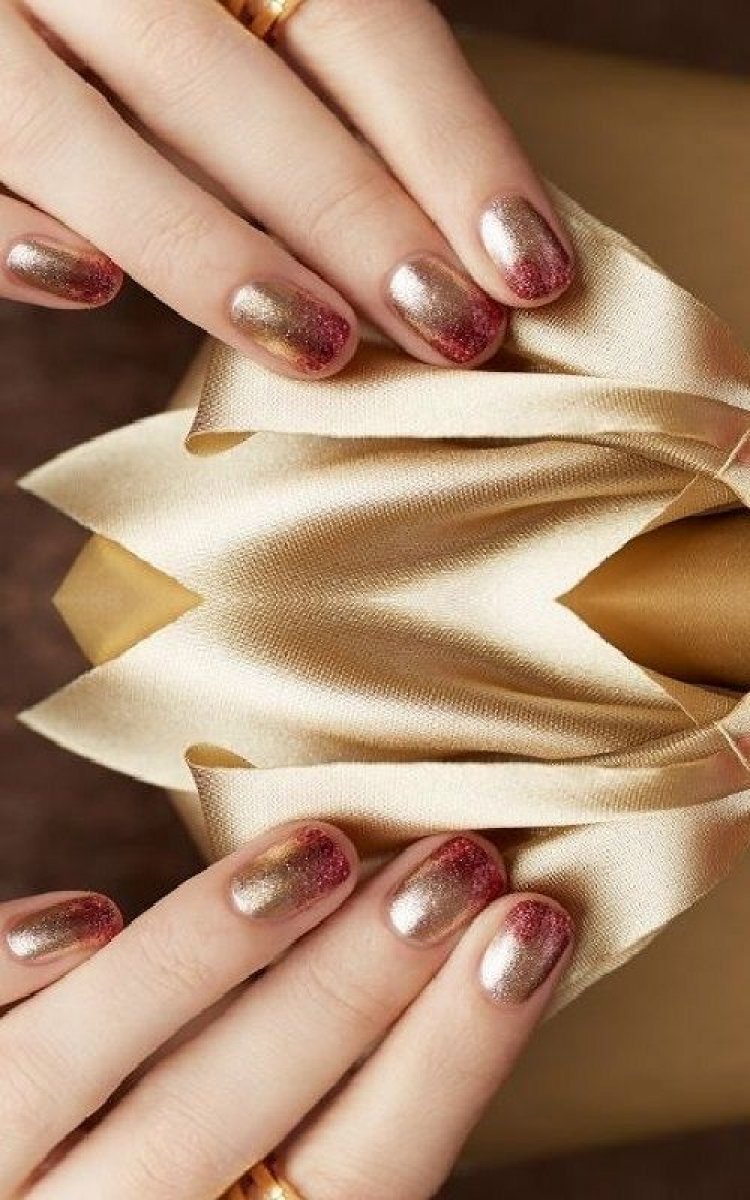 Με Ombré nail look, ξεκινήστε την περίοδο των γιορτών!! (βήμα-βήμα)