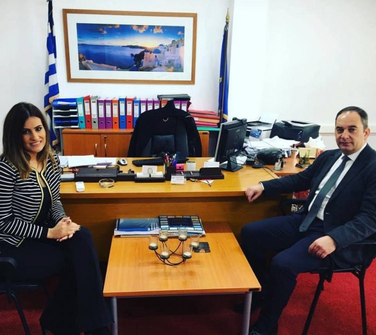 Εποικοδομητικές συναντήσεις με Βρούτση και Πλακιωτάκη πραγματοποίησε η Επαρχος Θήρας Θεώνη Λειβαδάρου