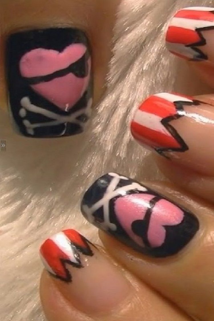 Εντυπωσιακό αποκριάτικο μανικιούρ για "Πειρατίνες"!! (Video)